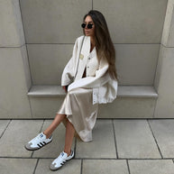 Damen sportliche Oversize-Jacke mit eleganten Knopfdetails und lässigem Schnitt WW