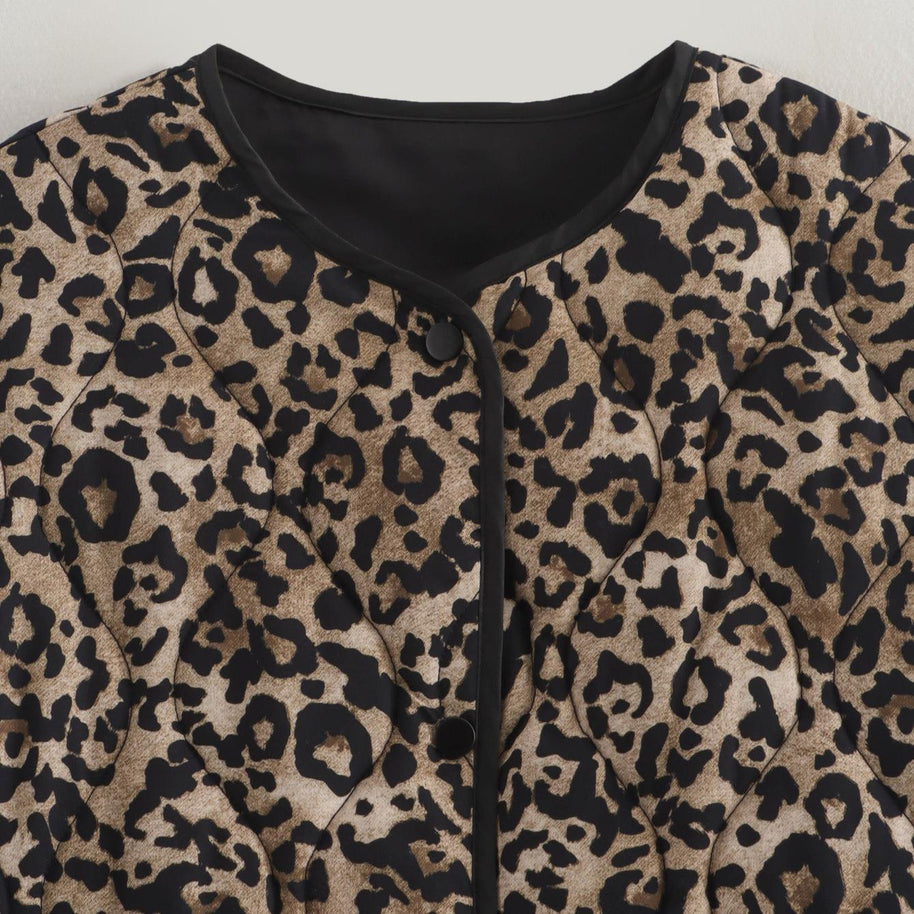 Damen Steppjacke mit modernem Leo-Print und praktischen Taschen WW
