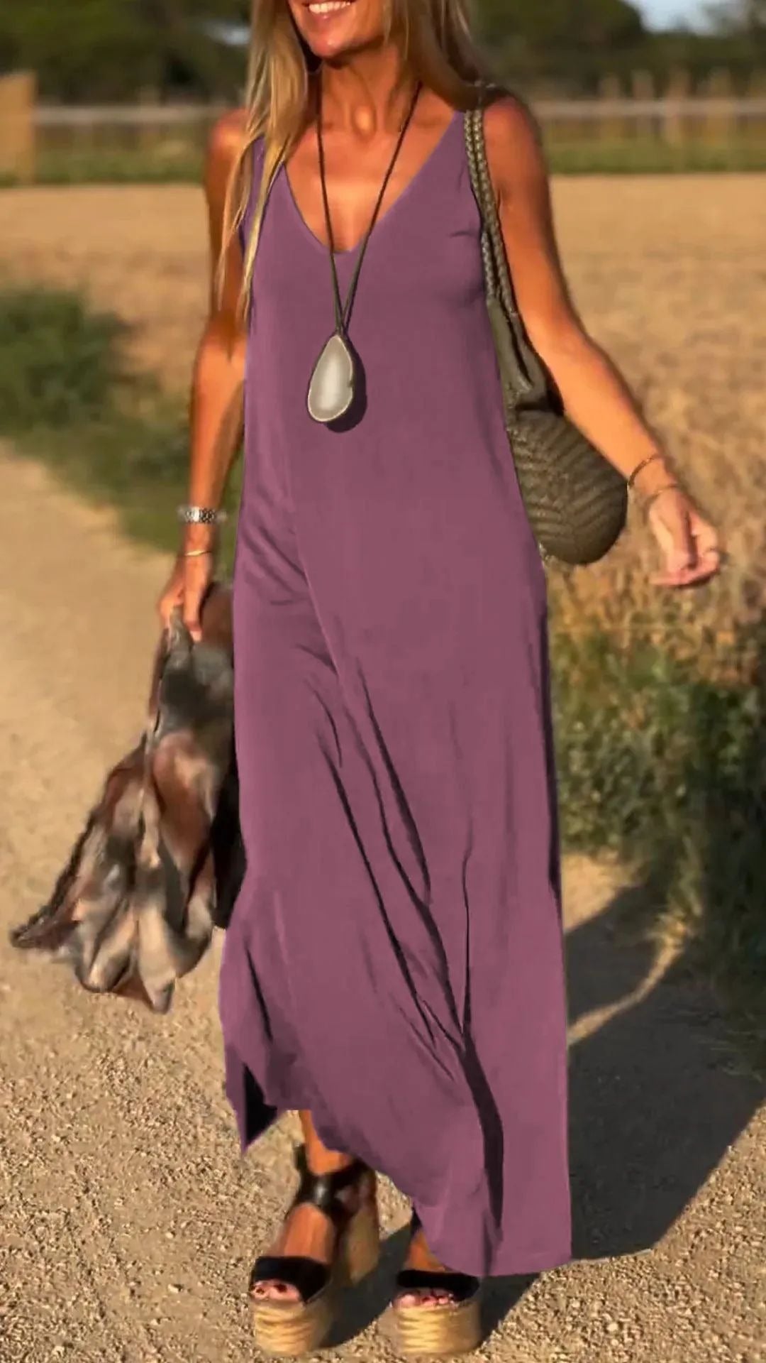 Damen Maxikleid mit eleganter V-Form und qualitativ hochwertigem Obermaterial WW