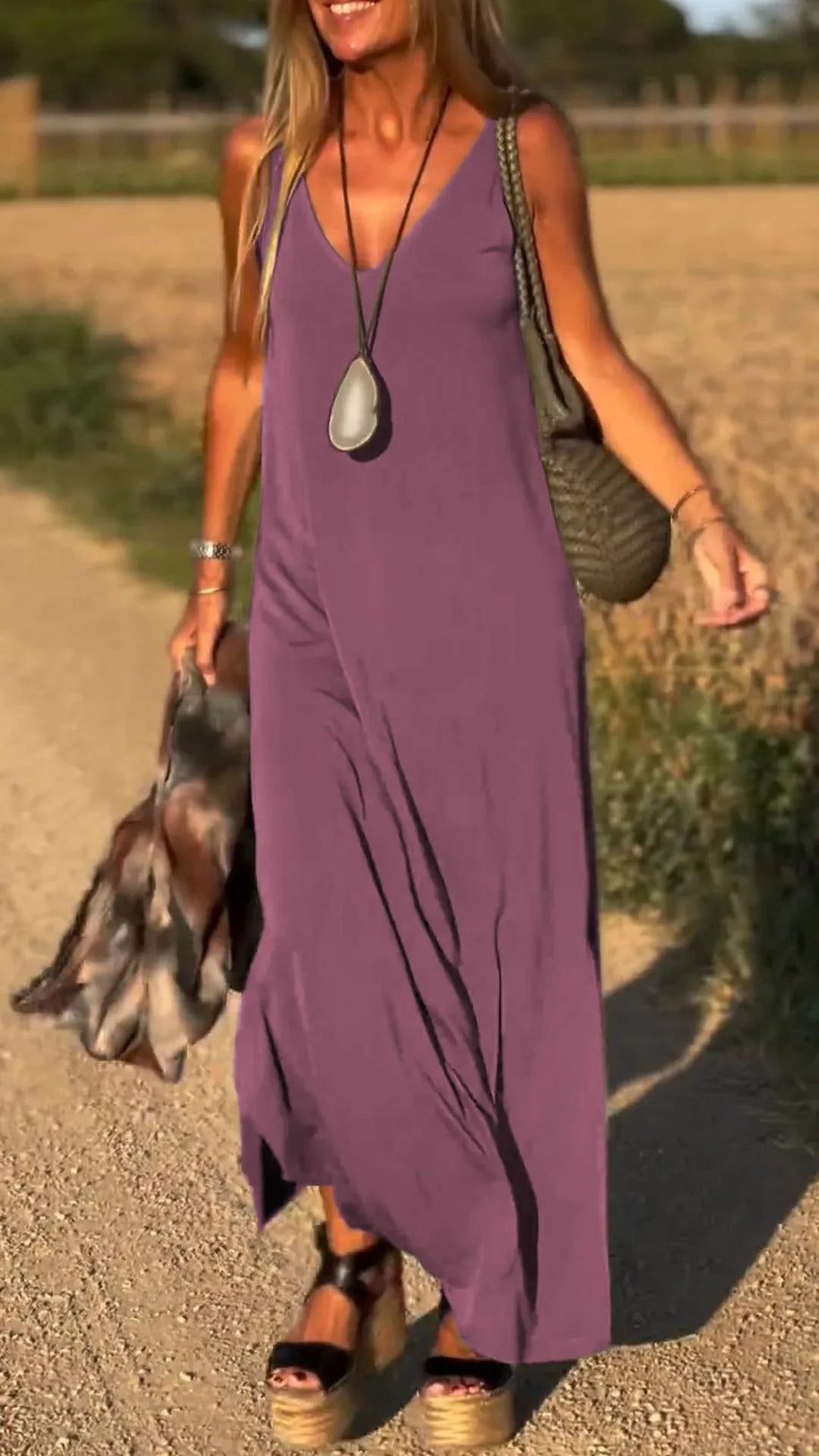 Damen Maxikleid mit eleganter V-Form und qualitativ hochwertigem Obermaterial WW