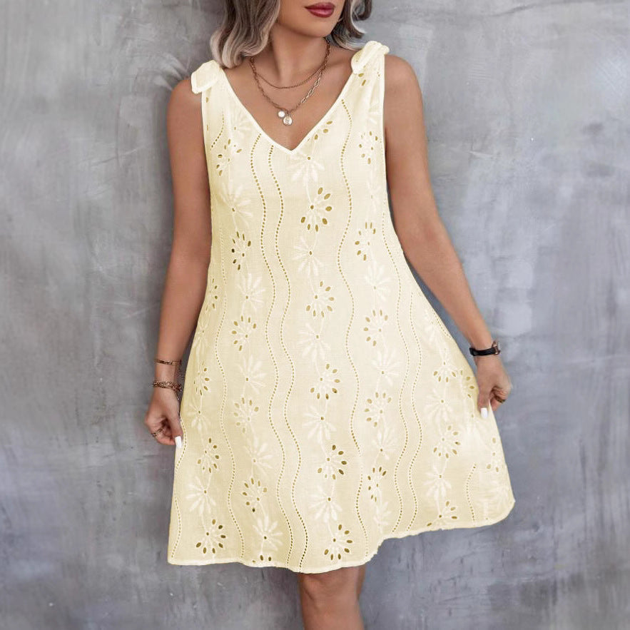 W&W Mode | Besticktes Hohles Schnür-Ärmelloses V-Ausschnitt Kleid