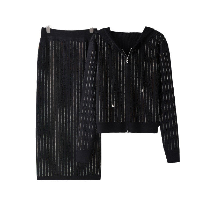 Damen Strick-Set mit Kapuze und schmalem Rock WW