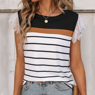 Damen T-Shirt mit elegantem Spitzenbesatz und gestreiftem Design WW