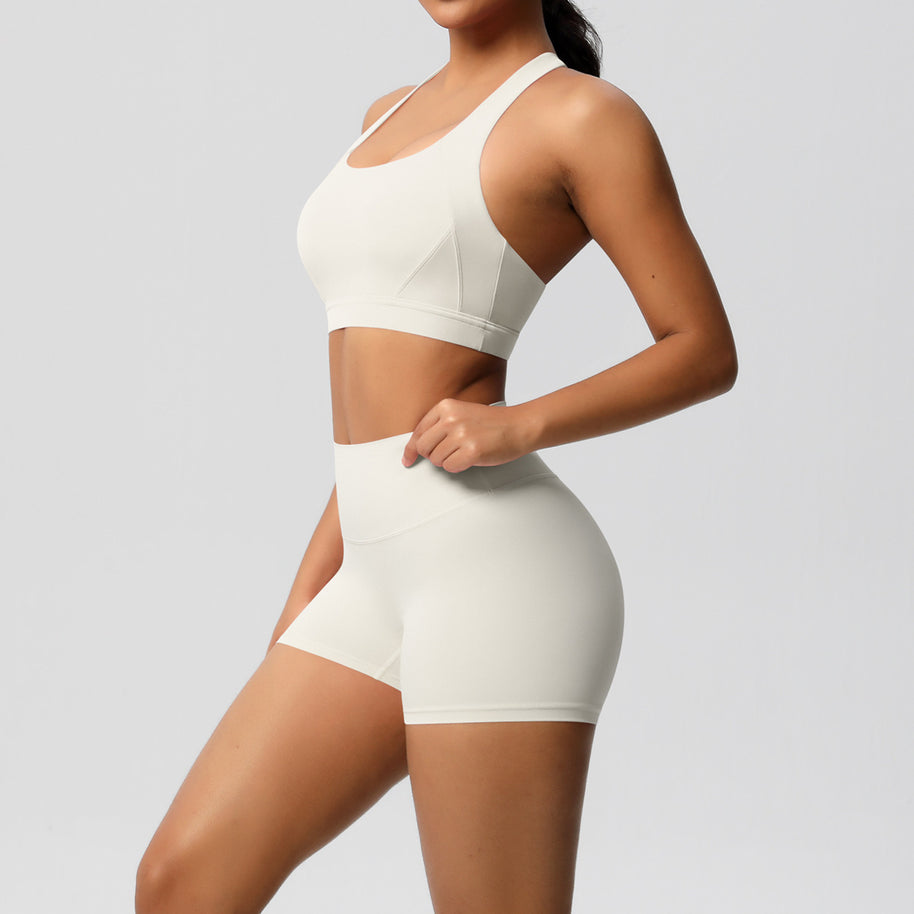 Damen Sport-BH und Hochbund-Shorts Set mit nahtloser Verarbeitung und atmungsaktiven Materialien WW