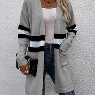 Damen Strickcardigan mit sportlichen Streifen und offenen Taschen WW