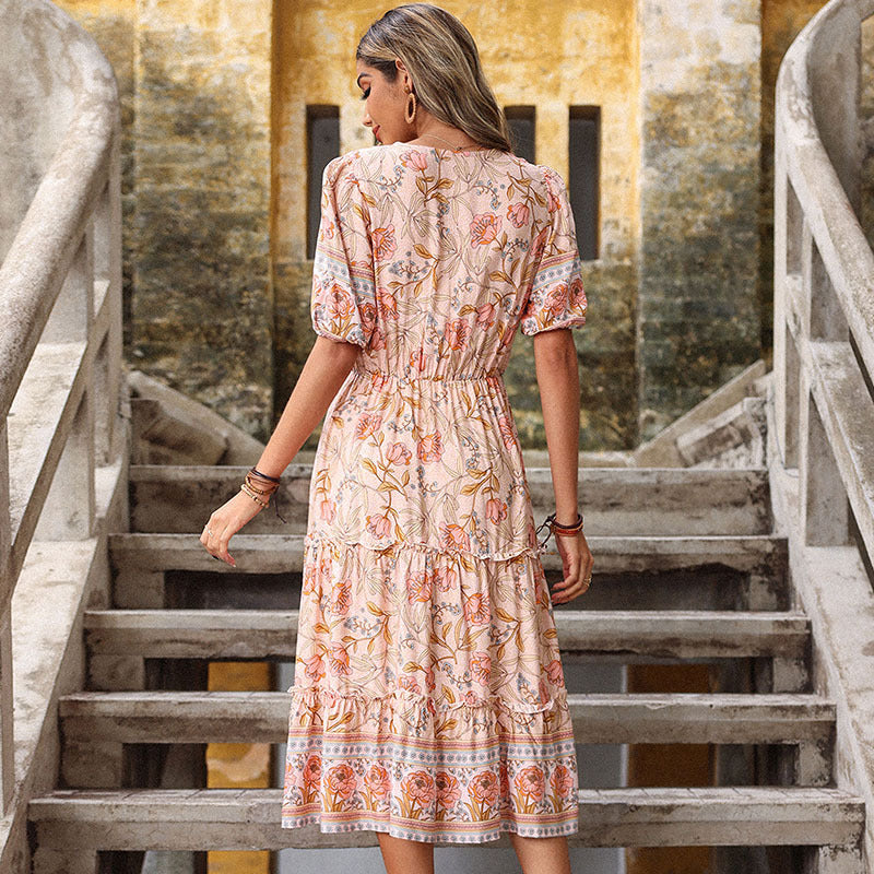 Damen Maxikleid mit floralen Mustern und Rüschen WW
