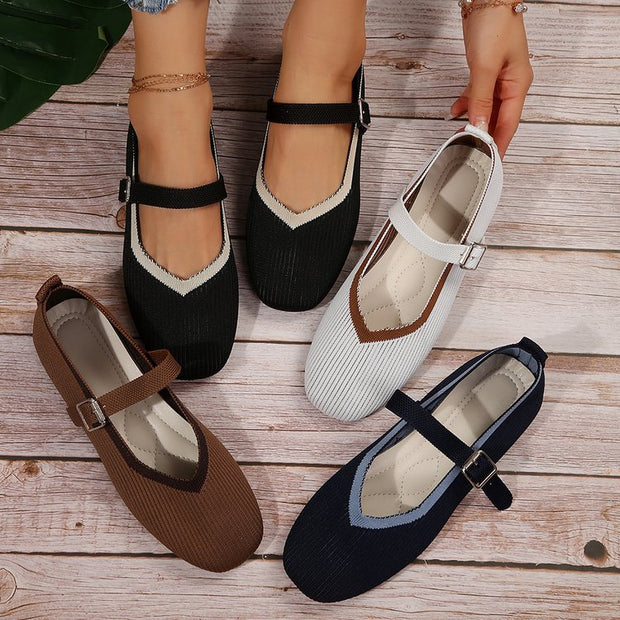 Damen Ballerinas mit verstellbarem Riemen und strukturiertem Obermaterial WW