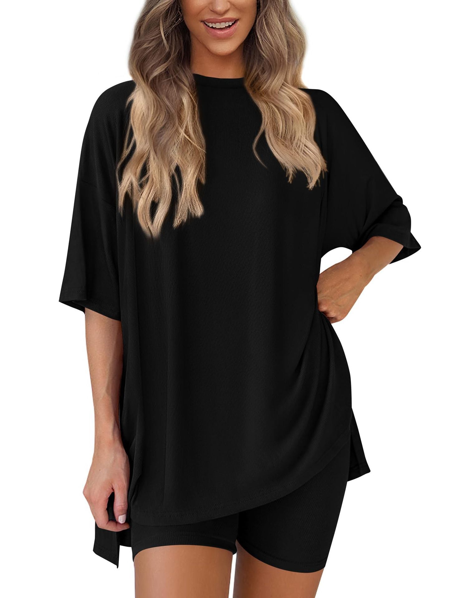 Damen Bequeme Oversized T-Shirt mit Seitenschlitzen WW