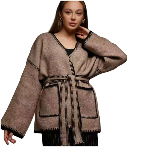 Damen Strickjacke mit großem Revers und praktischen Taschen WW