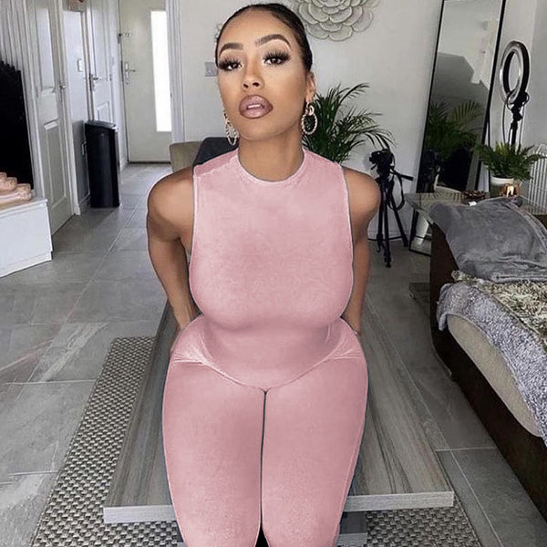 Damen All-in-One Jumpsuit mit tiefem Ausschnitt und figurbetontem Schnitt WW