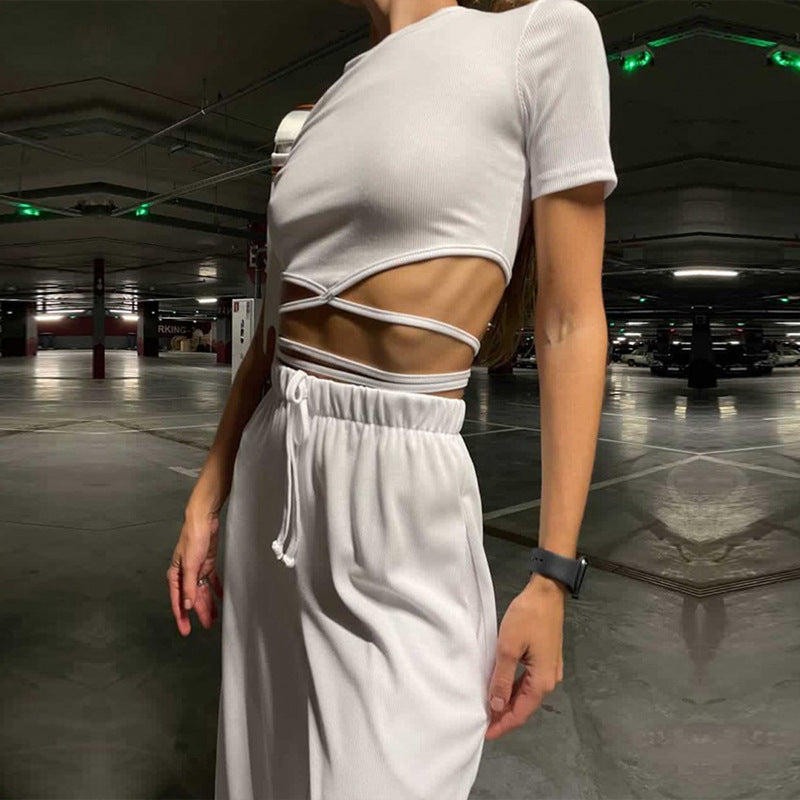 Damen sportliches Crop-Top mit dekorativem Schnitt und elastischem Bund WW