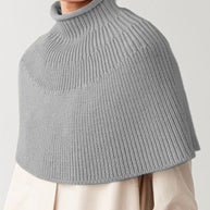 Damen Strick-Cape mit hohem Kragen und feiner Rippstruktur WW
