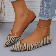 Damen Ballerinas mit spitzem Zehenbereich und modischem Tiermuster WW