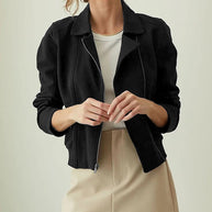 Damen Bikerjacke aus edlem Kunstleder mit modernem Schnitt und feiner Textur WW