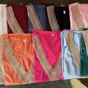 Damen Bluse mit tiefem V-Ausschnitt und Häkelakzenten WW
