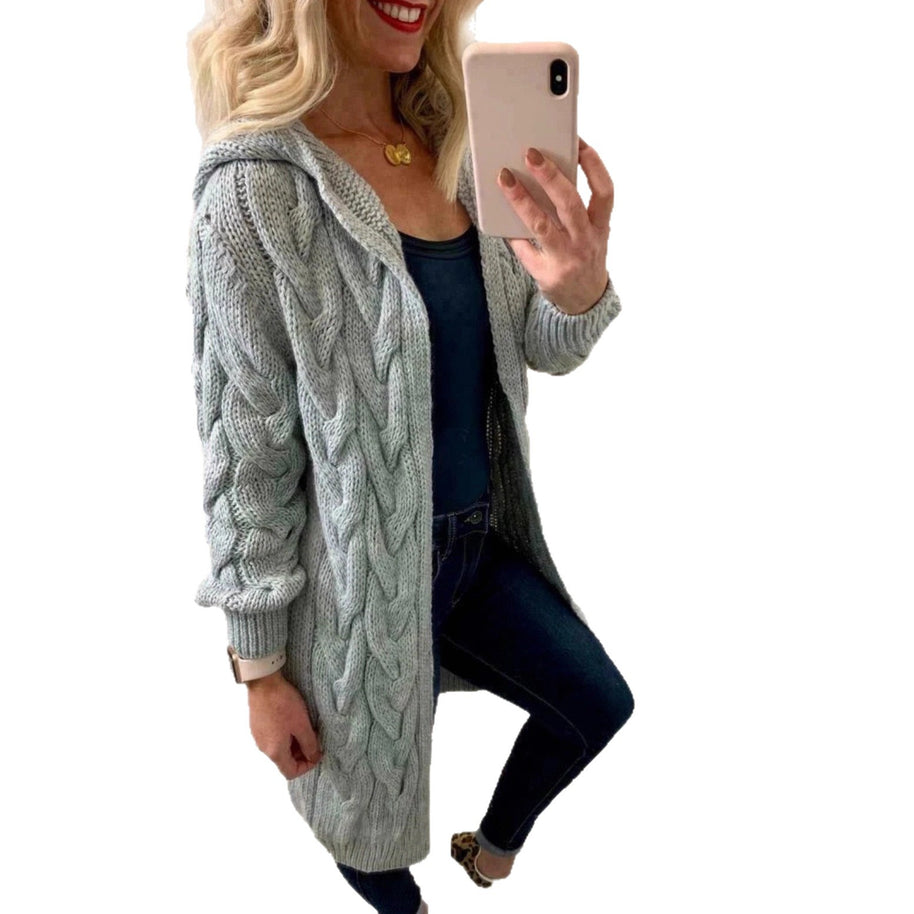 Damen Strickjacke mit tiefen Taschen und kunstvollem Zopfdesign WW