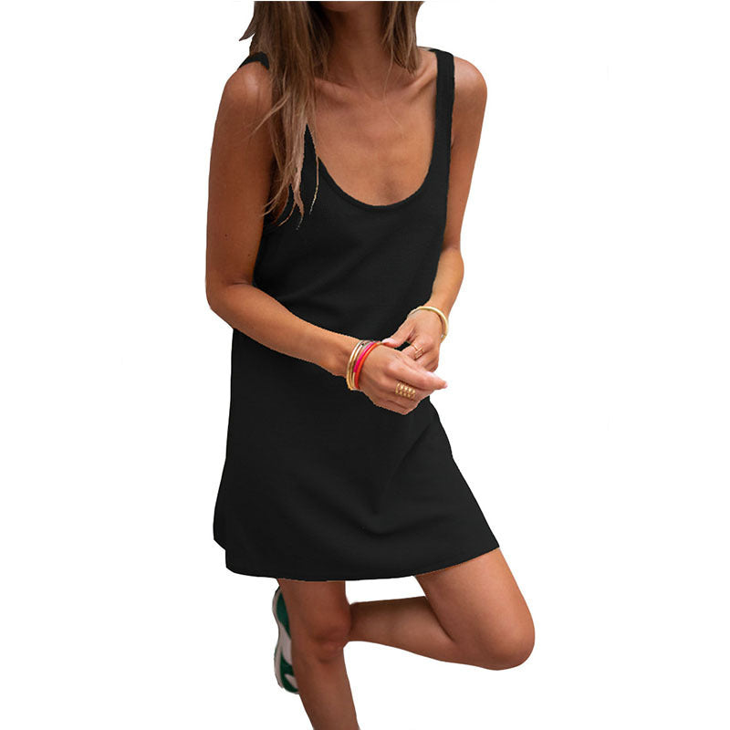 Damen lässiges Kleid im raffinierten Rippschnitt mit tiefem Ausschnitt und schlichtem Design W&W Mode