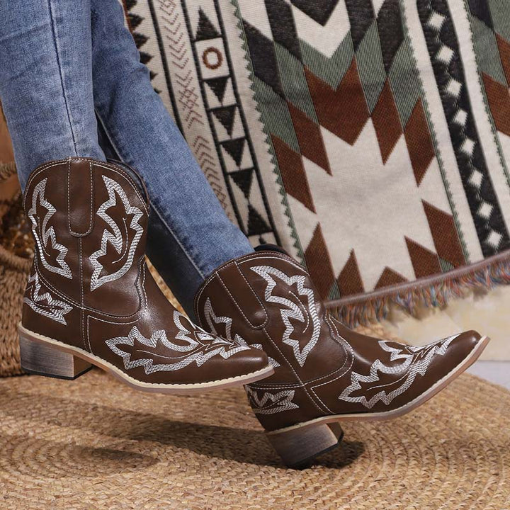 W&W Mode | Vintage Bestickte Stiefel