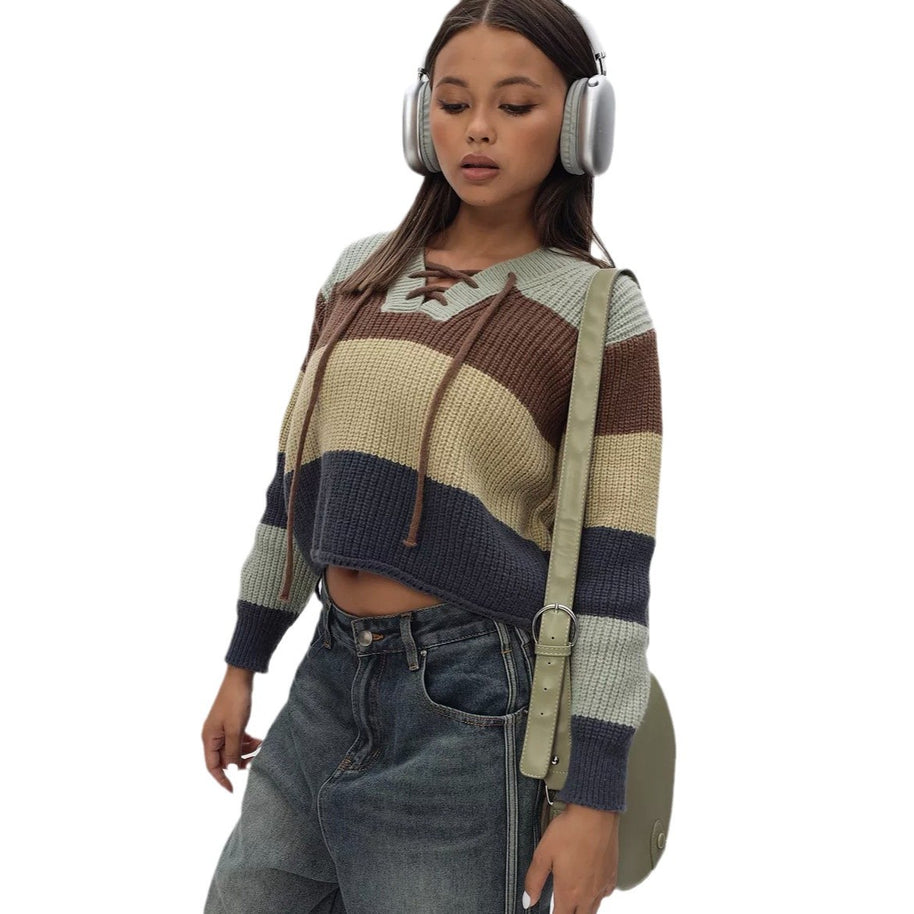 Damen Strickpullover mit lässigem V-Ausschnitt und dekorativem Schnürdetail WW