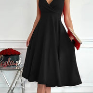 Damen A-Linien-Kleid mit V-Ausschnitt und schmeichelndem Schnitt WW