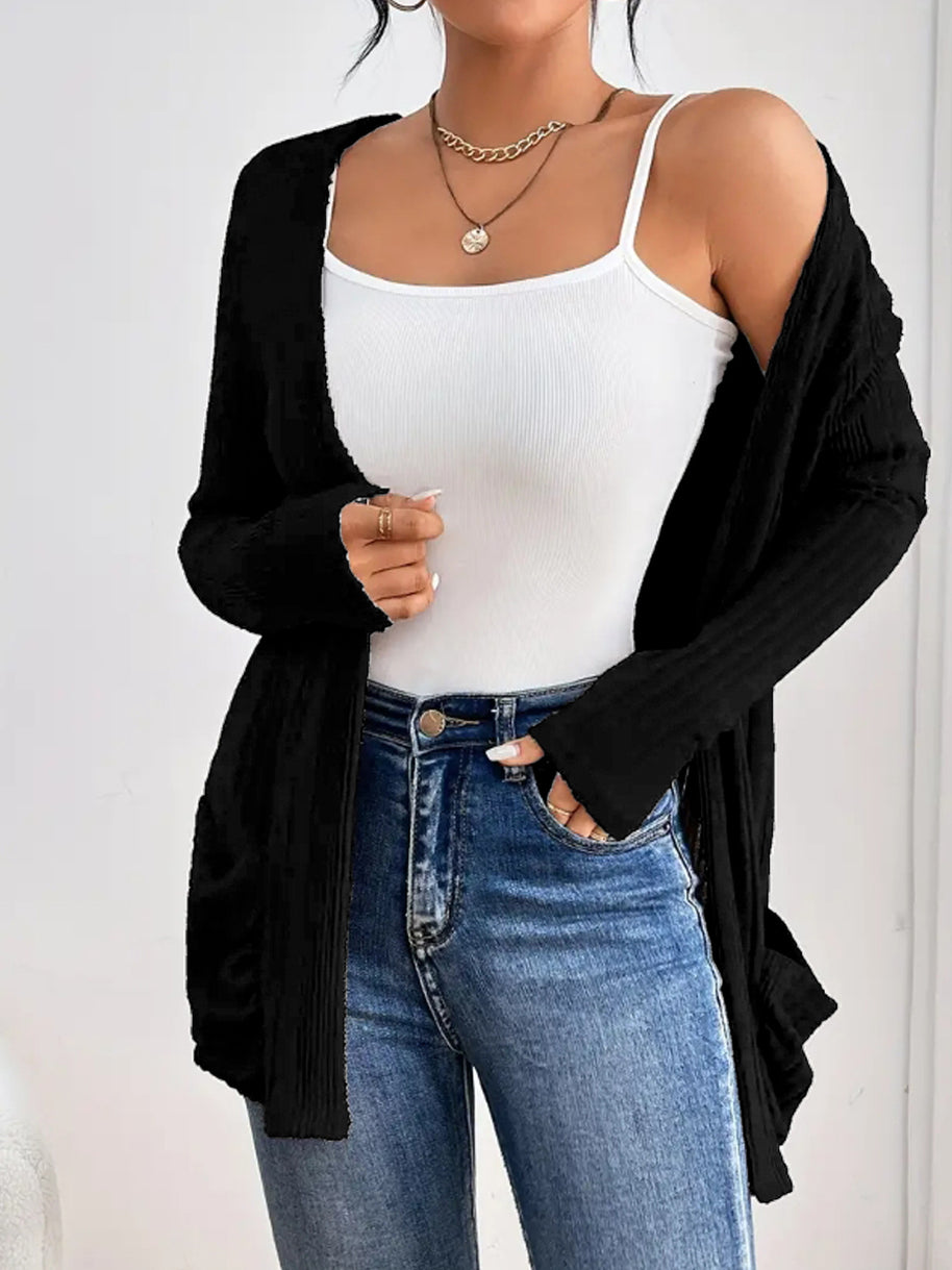 Damen Strickjacke mit raffinierten Rüschen und seitlichen Taschen WW
