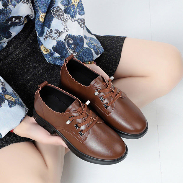 Damen Schnürschuhe mit eleganter Kante und rutschfester Sohle WW