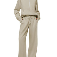 Damen sportliches Sweatset mit hohem Kragen und weitem Bein WW
