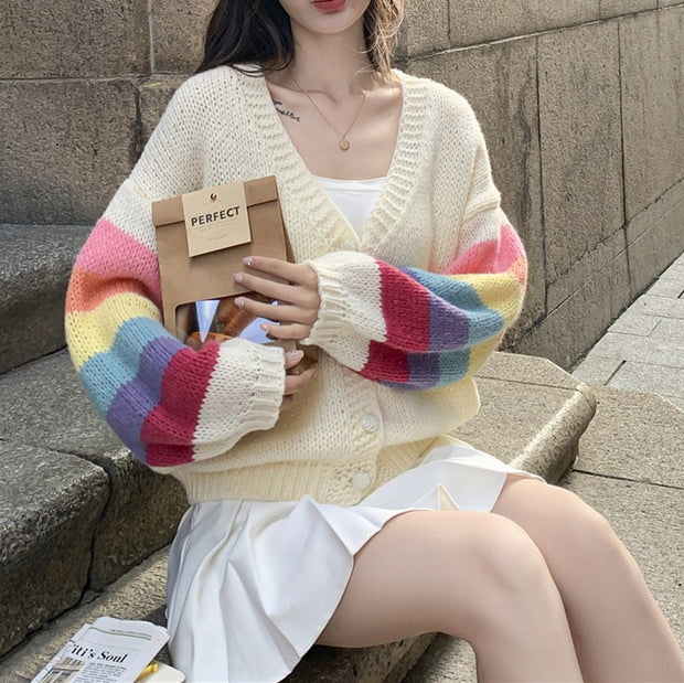 Damen Strickjacke mit bunten Armabschlüssen WW