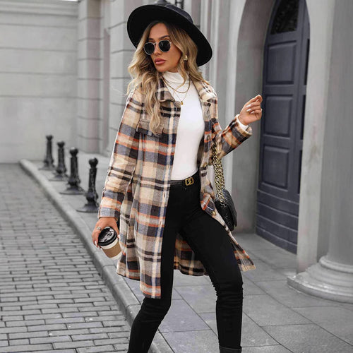 Damen Karierter Oversized-Wintermantel mit praktischen Taschen und Knopfdetail W&W