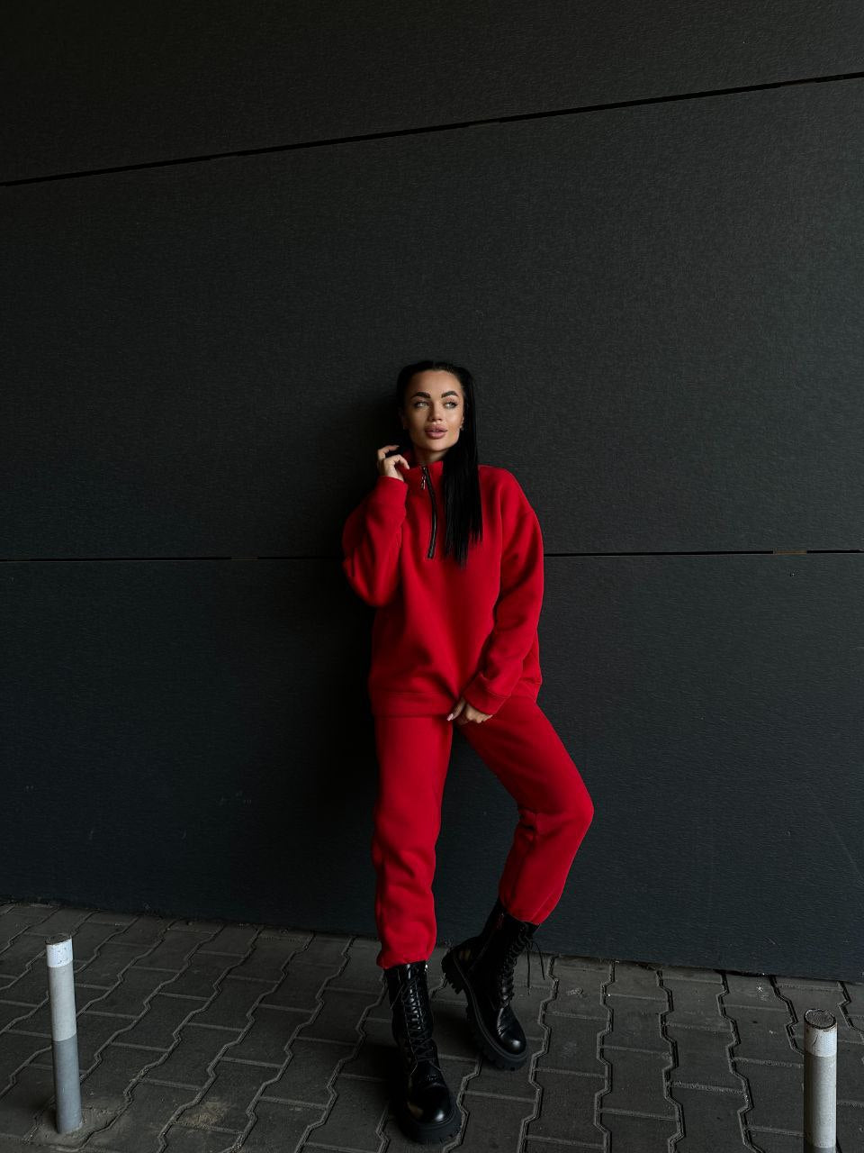 Damen sportliches Fleece-Set mit hohem Kragen und praktischen Reißverschlusselementen WW