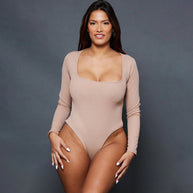 Damen Body mit quadratischem Ausschnitt und langen Ärmeln aus feinem Rippenstrick WW