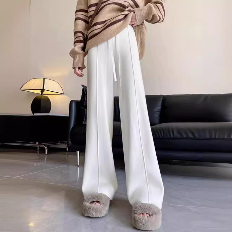 Damen Bequeme weit geschnittene Hose aus hochwertigen Materialien WW
