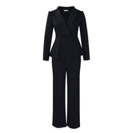 Damen Anzug mit elegantem Blazer und weitem Hosenbein WW