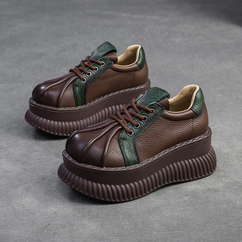 Damen Chunky Plateau-Sneaker aus hochwertigem Leder mit raffinierten Details WW