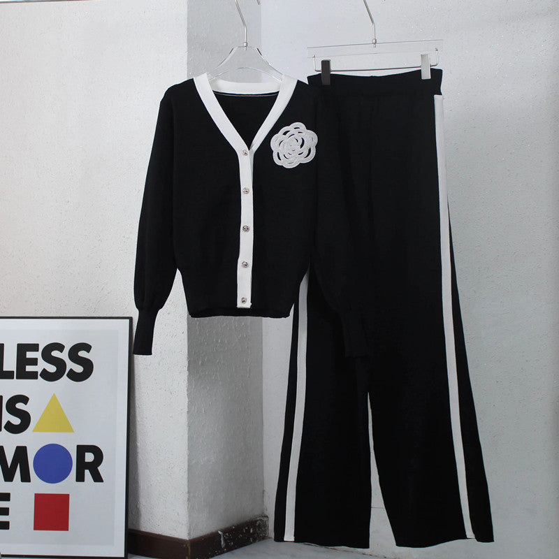 Damen Strick-Loungewear-Set mit eleganter Knopfleiste und modischen Details WW