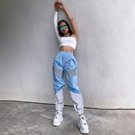 Damen Sportliche Cargo-Hose mit elastischem Bund und reflektierenden Akzenten WW