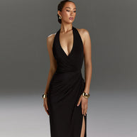 Damen Abendkleid mit verführerischem V-Ausschnitt und eleganter Drapierung W&W