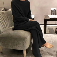 Damen Strickensemble mit weitem Schnitt und elegantem Design WW