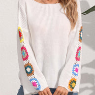 Damen eleganter Pullover mit bunten Häkelapplikationen an den Ärmeln WW