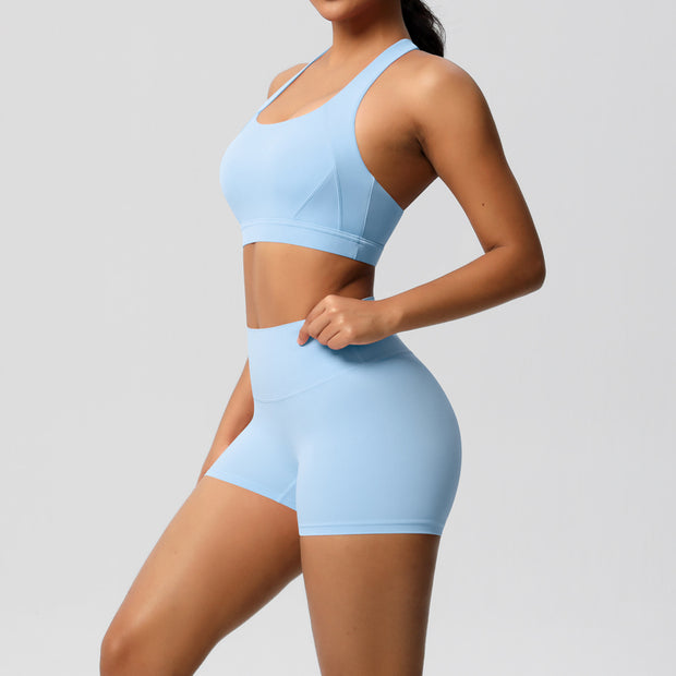 Damen Sport-BH und Hochbund-Shorts Set mit nahtloser Verarbeitung und atmungsaktiven Materialien WW