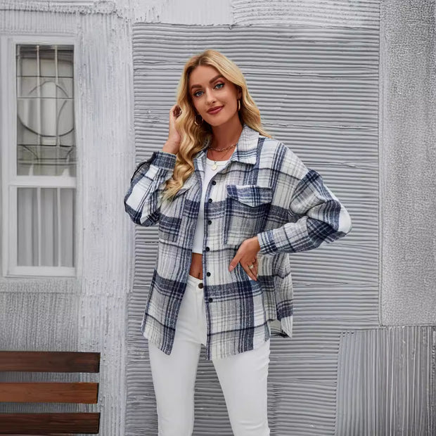 Damen lässige Flanellhemdjacke mit karriertem Design und praktischen Brusttaschen WW