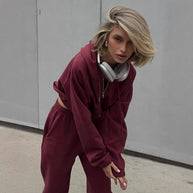 Damen Sportliches Hoodie-Set mit hohem Kragen und bequemen Hosen WW