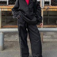 Damen sportliches Anorak-Set mit hohen Bündchen und Reißverschluss WW