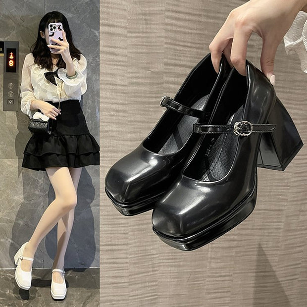Damen Elegante Plateau-Pumps mit verstellbarem Riemen W&W