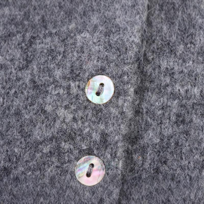 Damen Strickjacke mit frillenden Abschlüssen und dekorativem Kragen WW