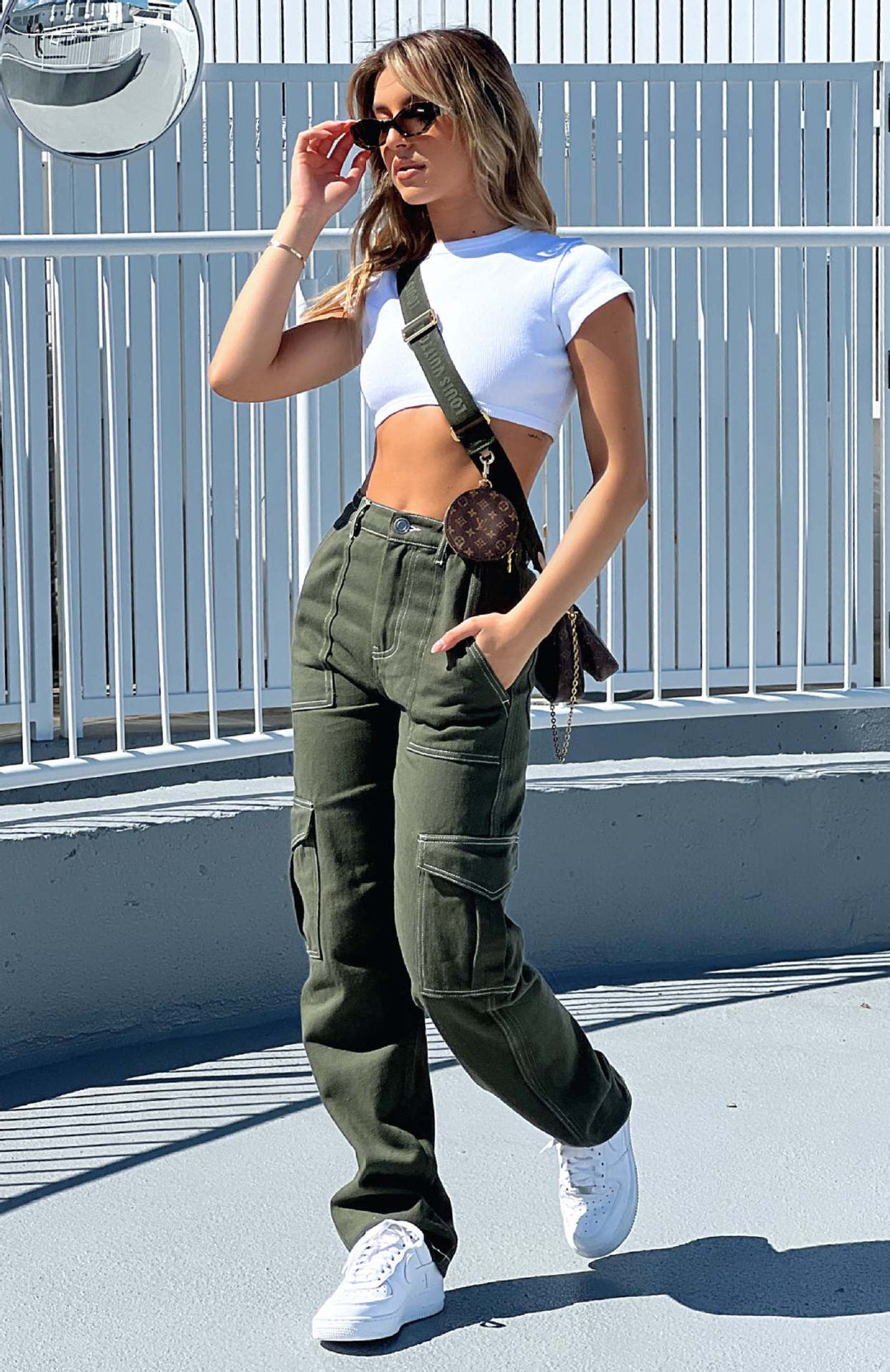 Damen Cargo-Hose mit elastischem Bund und praktischen Taschen W&W Mode