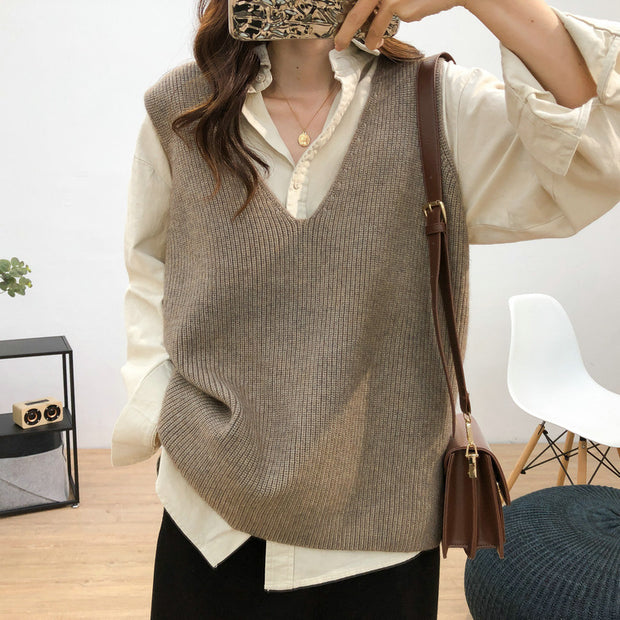 Damen Strickweste mit modernem V-Ausschnitt und feiner Textur WW