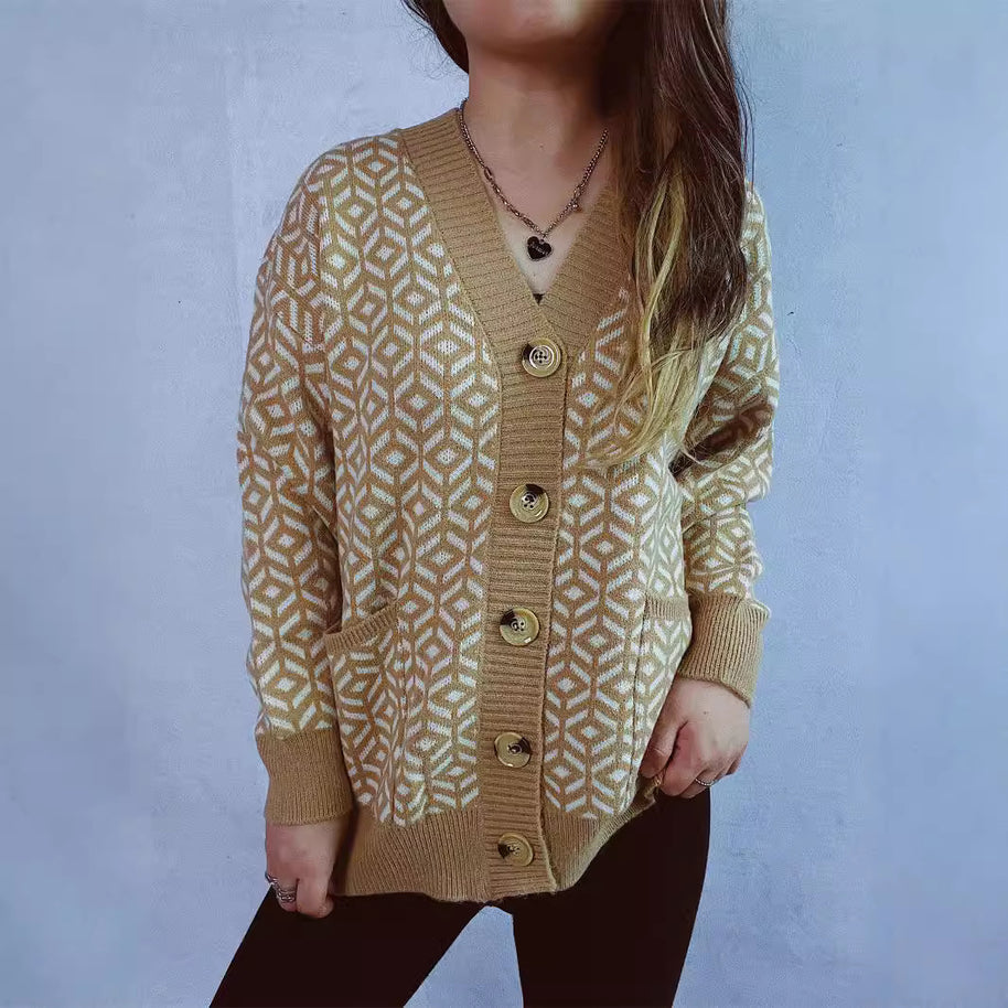 Damen Strickjacke mit geometrischem Muster und Knopfdetails WW