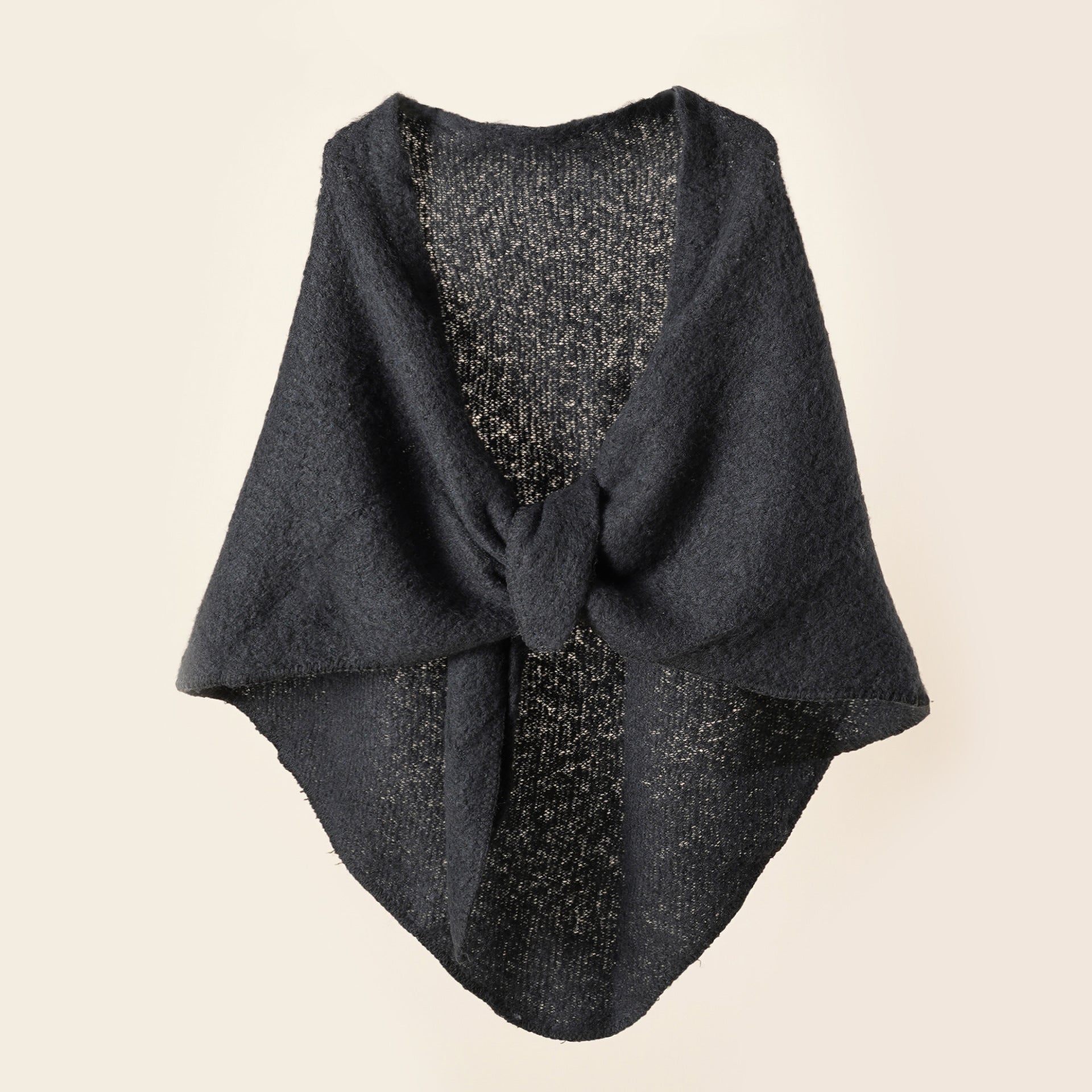 Damen Kuscheliger Wickelponcho mit modernen Fransen und elegantem Design WW