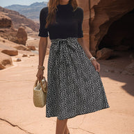 Damen Midikleid mit grafischem Punktedesign und elegantem Taillengürtel WW